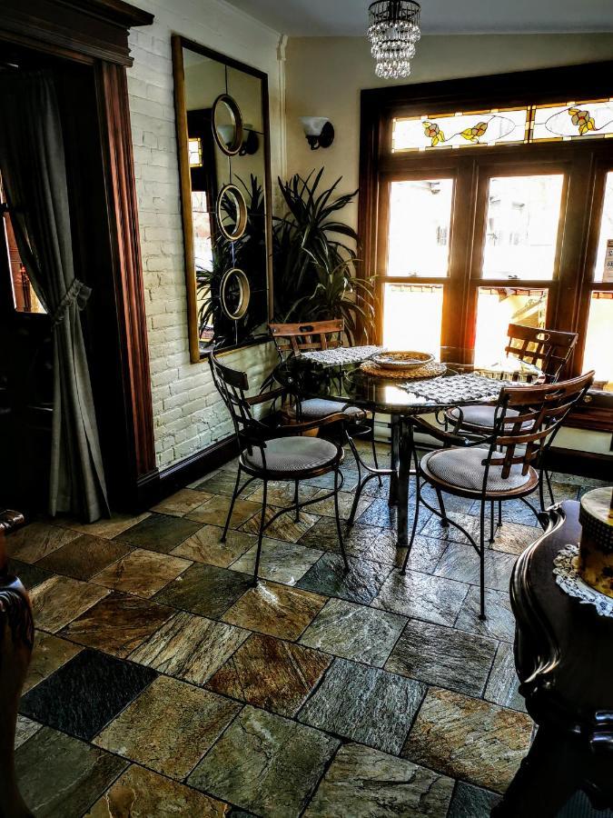 Auberge J.A Moisan ケベックシティ エクステリア 写真